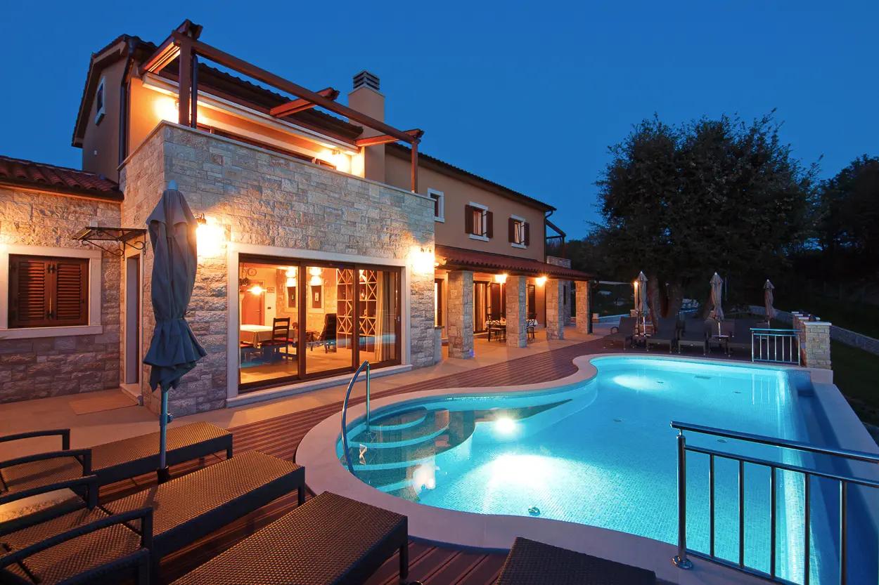 Villa Vlastel 1 photo